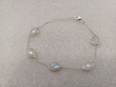 Pulsera Piedra Luna facetada en plata de ley
