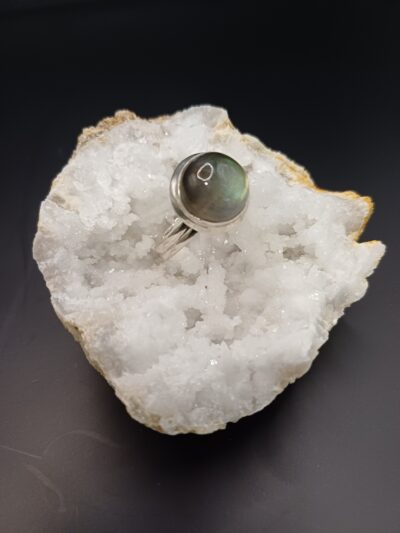 Anillo Labradorita circulo mediano