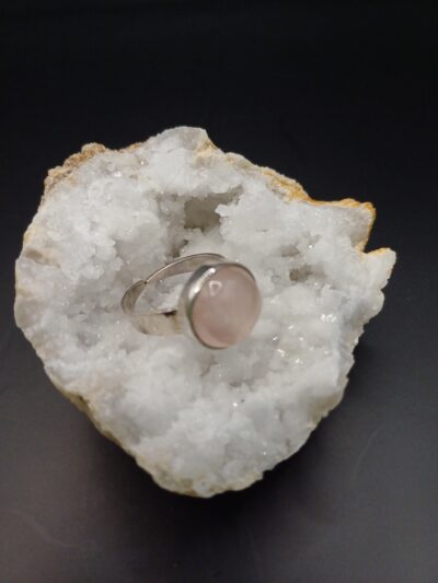 Anillo Cuarzo Rosa circulo mediano