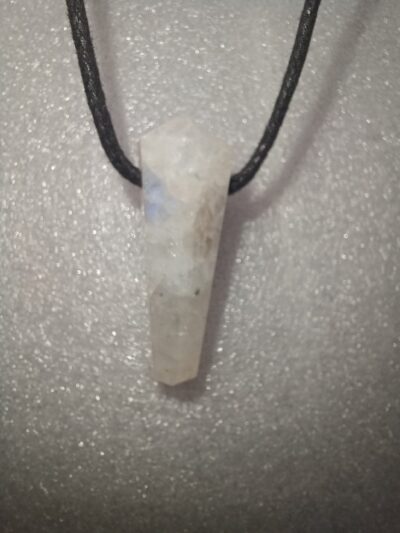 Colgante Piedra de Luna biterminado